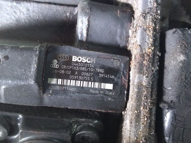 bontott AUDI A6 C6 Nagynyomású Szivattyú