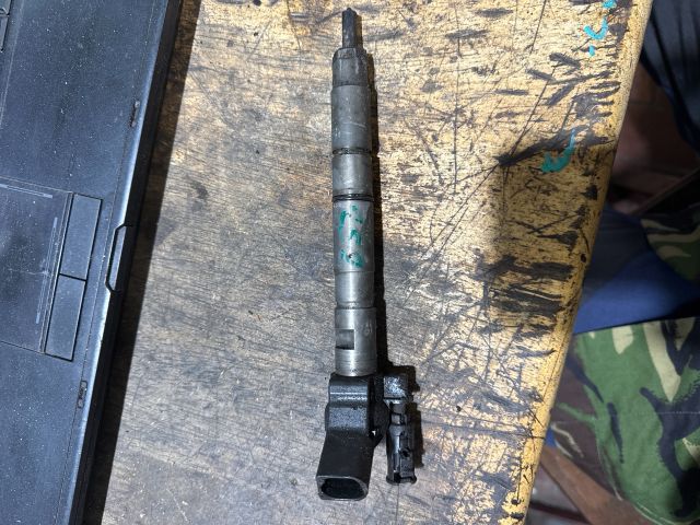 bontott AUDI A6 C6 Porlasztó (1 db)