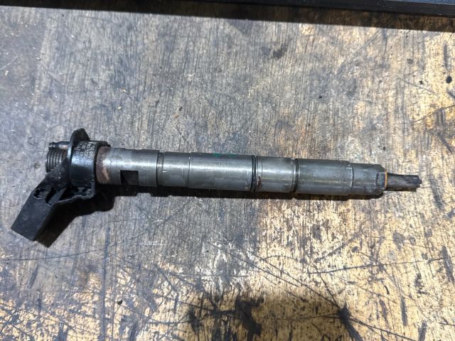 bontott AUDI A6 C6 Porlasztó (1 db)