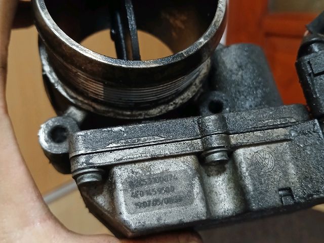 bontott AUDI A6 C6 Fojtószelep (Elektromos)