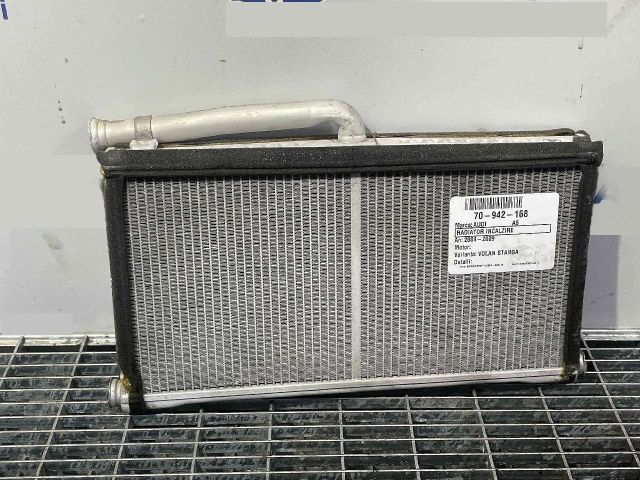 bontott AUDI A6 C6 Fűtőradiátor