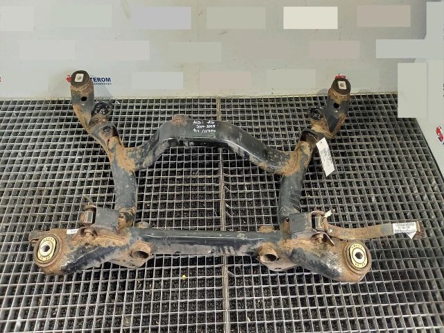 bontott AUDI A6 C6 Hátsó Bölcső