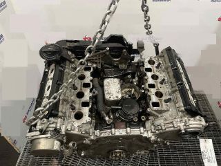 bontott AUDI A6 C6 Motor (Fűzött blokk hengerfejjel)