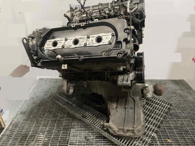 bontott AUDI A6 C6 Motor (Fűzött blokk hengerfejjel)
