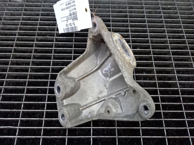 bontott AUDI A6 C6 Váltó Tartó Bak (Pozíciófüggetlen)