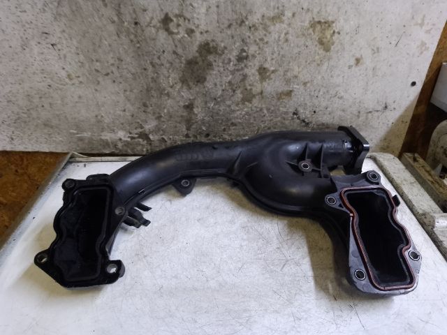 bontott AUDI A6 C6 Szívó Cső