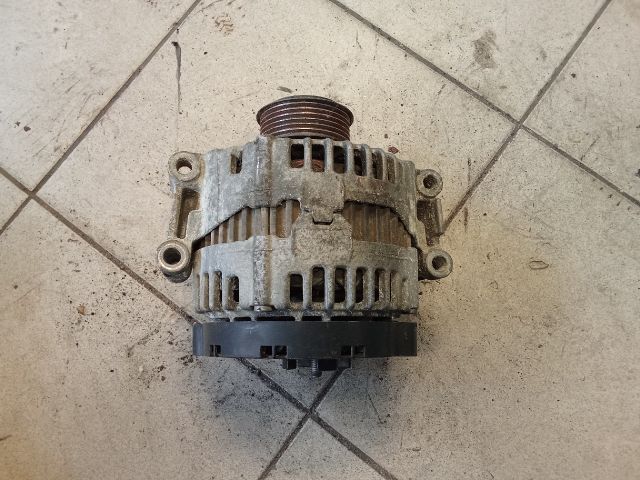 bontott AUDI A6 C6 Generátor