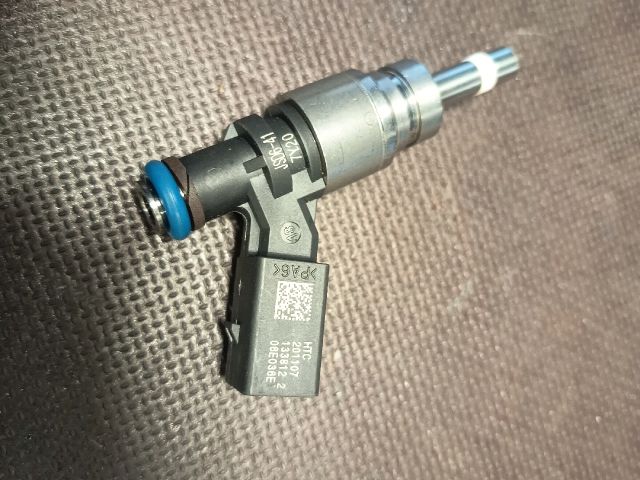 bontott AUDI A6 C6 Porlasztó (1 db)