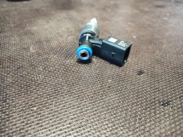 bontott AUDI A6 C6 Porlasztó (1 db)