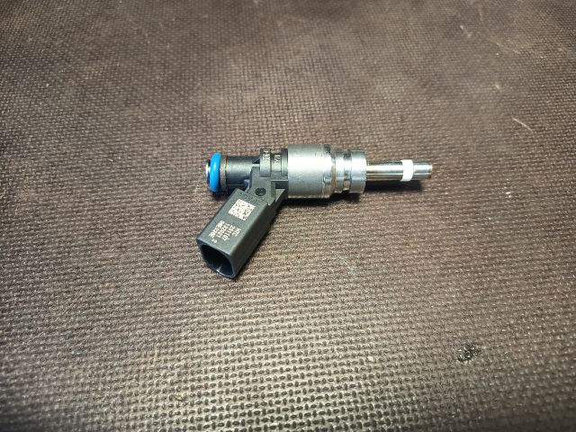 bontott AUDI A6 C6 Porlasztó (1 db)