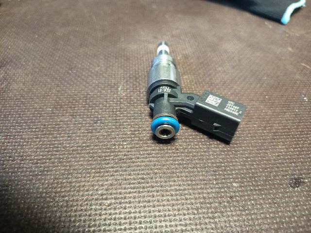 bontott AUDI A6 C6 Porlasztó (1 db)