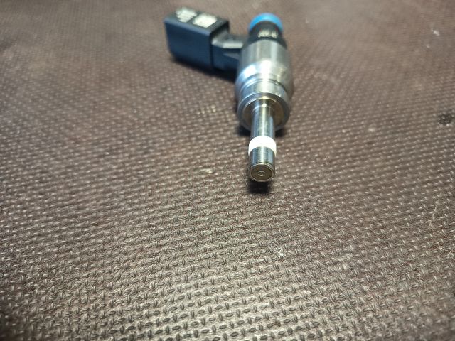 bontott AUDI A6 C6 Porlasztó (1 db)