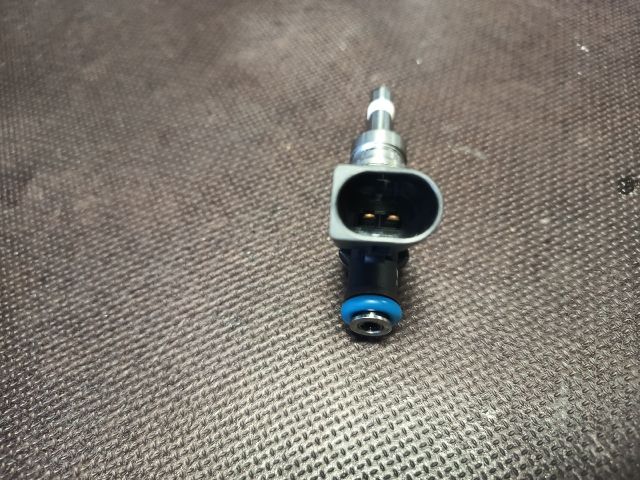 bontott AUDI A6 C6 Porlasztó (1 db)