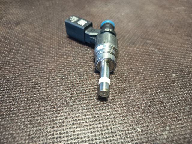 bontott AUDI A6 C6 Porlasztó (1 db)