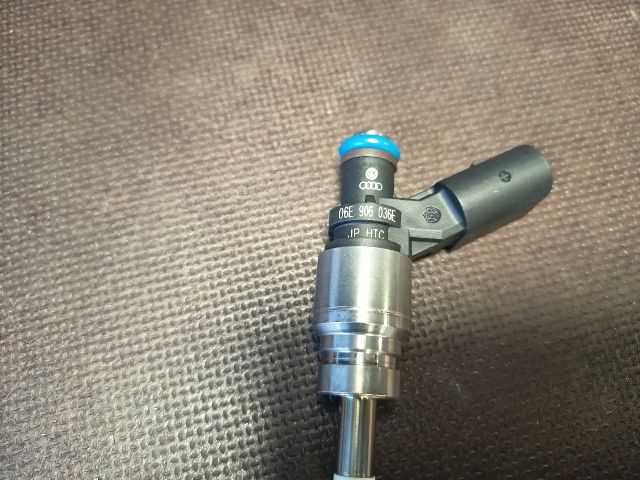 bontott AUDI A6 C6 Porlasztó (1 db)