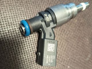 bontott AUDI A6 C6 Porlasztó (1 db)