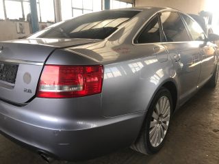 bontott AUDI A6 C6 Tank