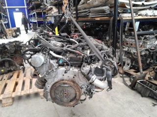bontott AUDI A6 C6 Motor (Fűzött blokk hengerfejjel)