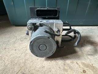 bontott AUDI A6 C6 ABS Kocka