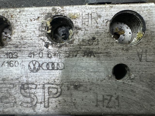 bontott AUDI A6 C6 ABS Kocka