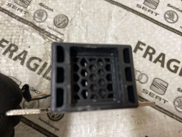 bontott AUDI A6 C6 Akkumulátor Relé