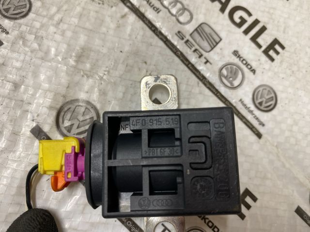 bontott AUDI A6 C6 Akkumulátor Relé