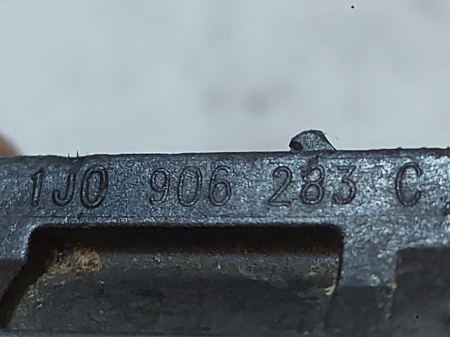 bontott AUDI A6 C6 EGR / AGR Vákum Szelep