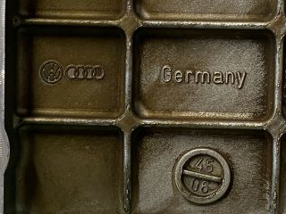 bontott AUDI A6 C6 Első Vezérlés Burkolat