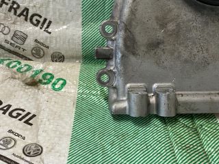 bontott AUDI A6 C6 Első Vezérlés Burkolat