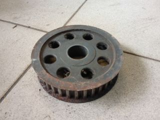 bontott AUDI A6 C6 Főtengely Szíjtárcsa