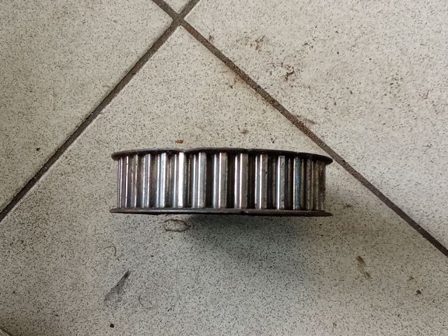 bontott AUDI A6 C6 Főtengely Szíjtárcsa