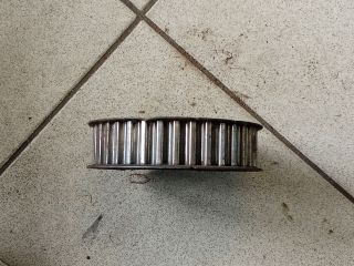 bontott AUDI A6 C6 Főtengely Szíjtárcsa