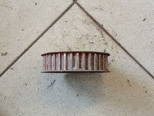 bontott AUDI A6 C6 Főtengely Szíjtárcsa