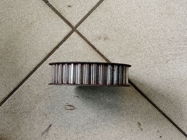 bontott AUDI A6 C6 Főtengely Szíjtárcsa