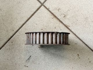 bontott AUDI A6 C6 Főtengely Szíjtárcsa