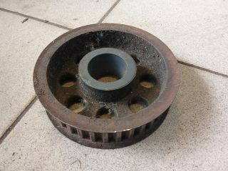 bontott AUDI A6 C6 Főtengely Szíjtárcsa