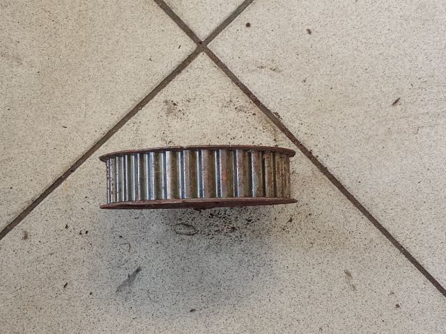 bontott AUDI A6 C6 Főtengely Szíjtárcsa