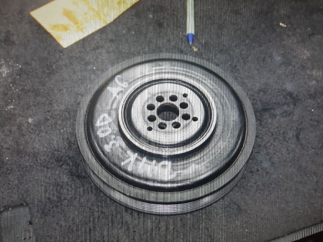 bontott AUDI A6 C6 Főtengely Szíjtárcsa