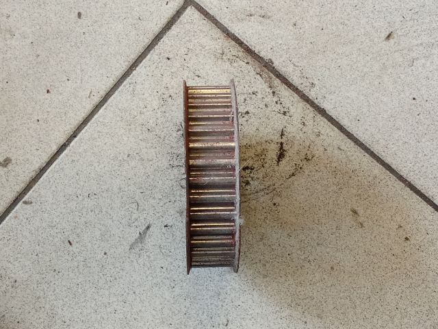 bontott AUDI A6 C6 Főtengely Szíjtárcsa