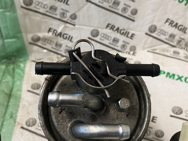 bontott AUDI A6 C6 Gázolajszűrő Ház