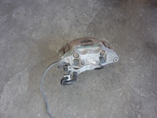 bontott AUDI A6 C6 Jobb első Féknyereg Munkahengerrel