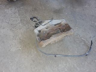 bontott AUDI A6 C6 Jobb első Féknyereg Munkahengerrel