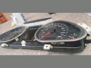 bontott AUDI A6 C6 Kilométeróra