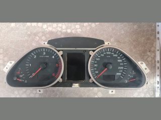 bontott AUDI A6 C6 Kilométeróra