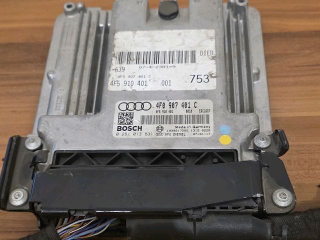 bontott AUDI A6 C6 Motorvezérlő