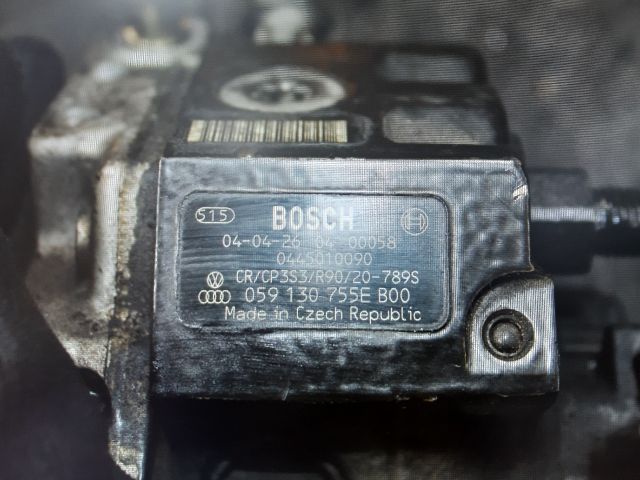 bontott AUDI A6 C6 Nagynyomású Szivattyú