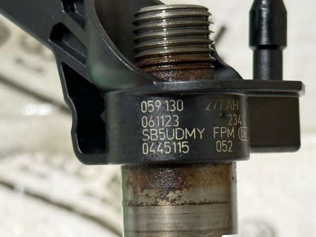 bontott AUDI A6 C6 Porlasztó (1 db)