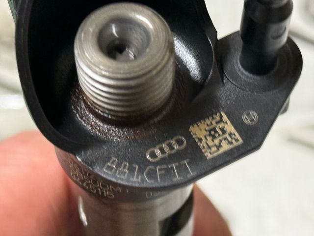 bontott AUDI A6 C6 Porlasztó (1 db)