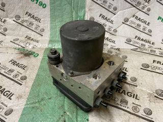 bontott AUDI A6 C6 ABS Kocka