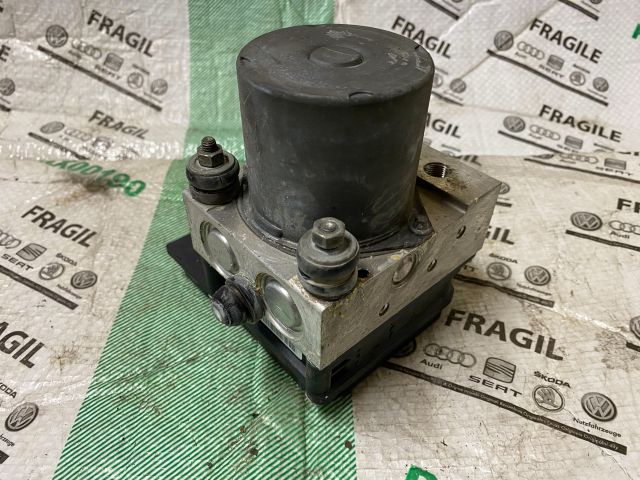 bontott AUDI A6 C6 ABS Kocka